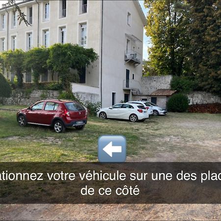 דינייה-לה-בן Les Glycines, Charmant Studio Au Calme Dans Batisse De Maitre Proche Du Centre Ville Parking Gratuit מראה חיצוני תמונה