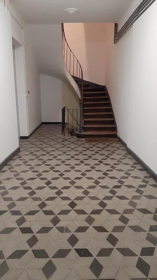 דינייה-לה-בן Les Glycines, Charmant Studio Au Calme Dans Batisse De Maitre Proche Du Centre Ville Parking Gratuit מראה חיצוני תמונה